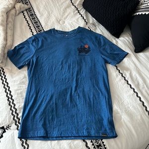 Eddie Bauer blue t-shirt